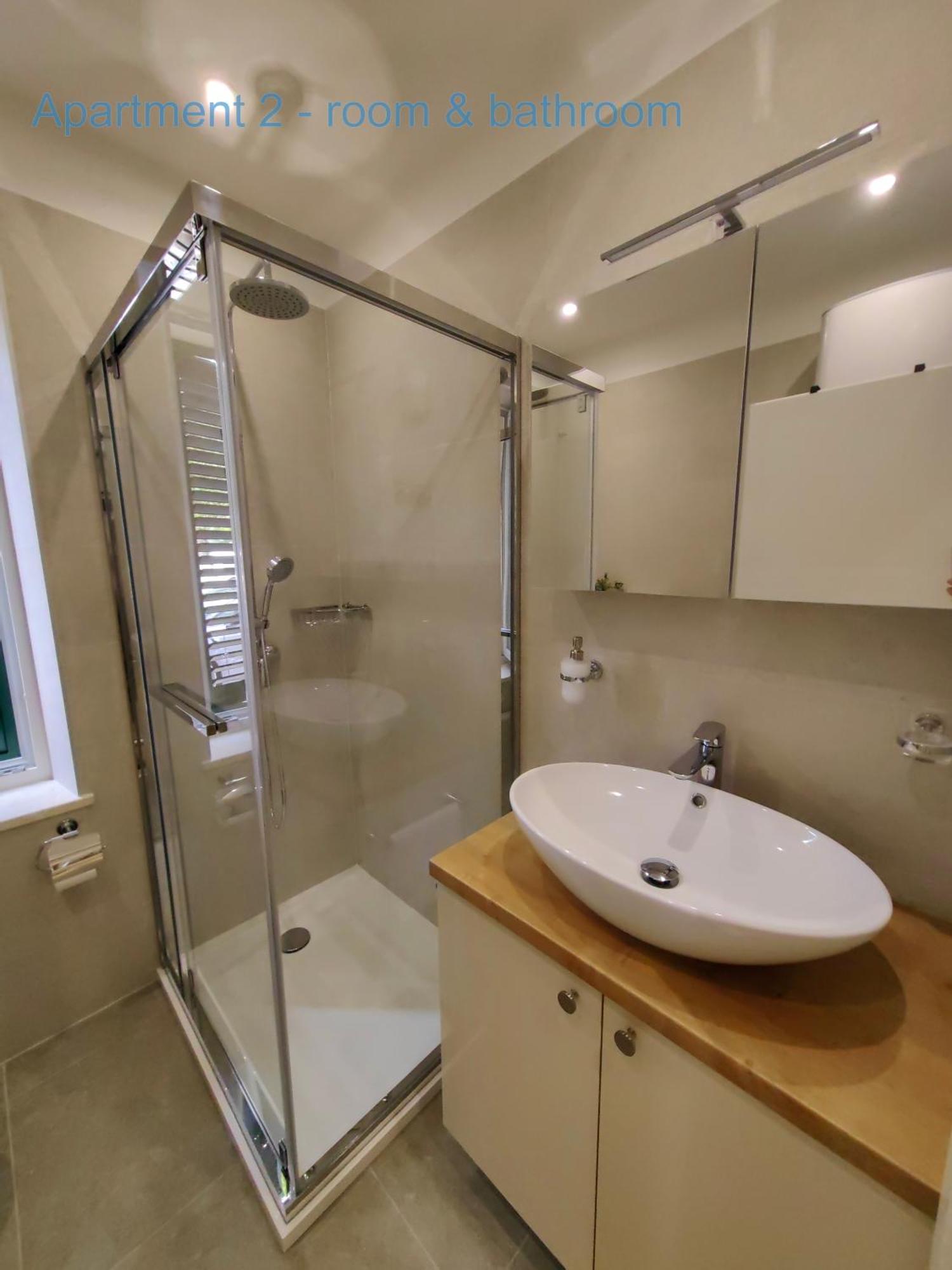 Relax And Enjoy Apartments Spalato Esterno foto