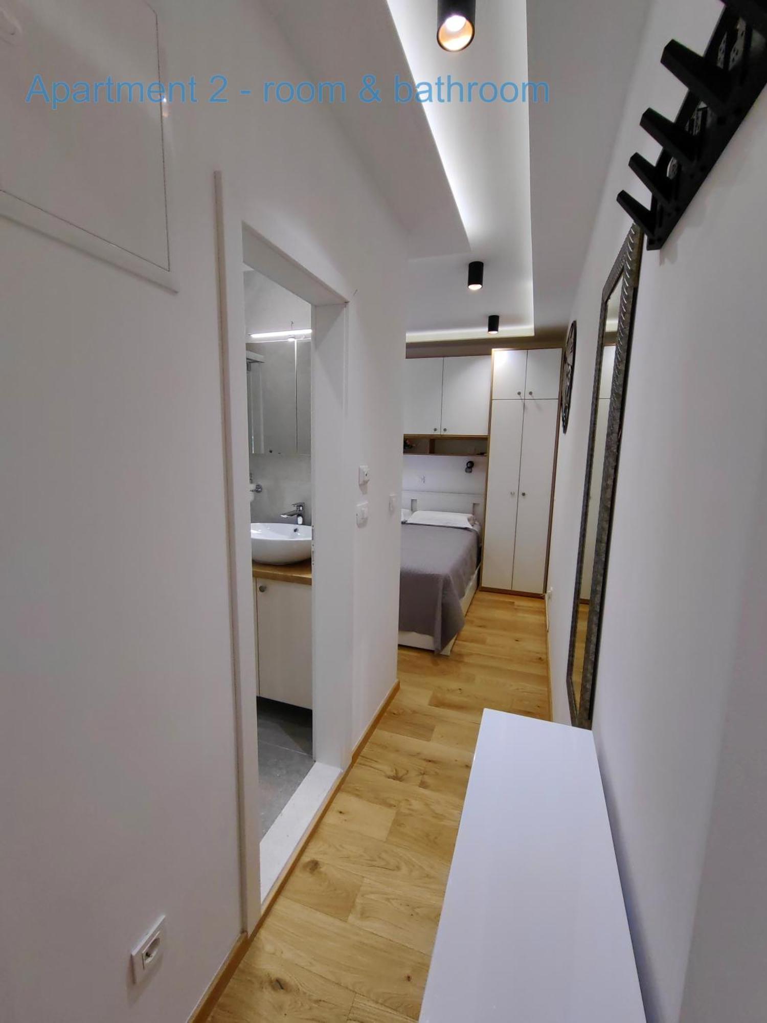 Relax And Enjoy Apartments Spalato Esterno foto
