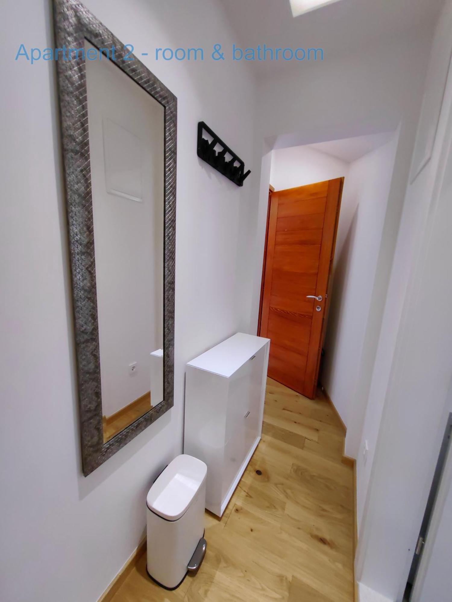 Relax And Enjoy Apartments Spalato Esterno foto