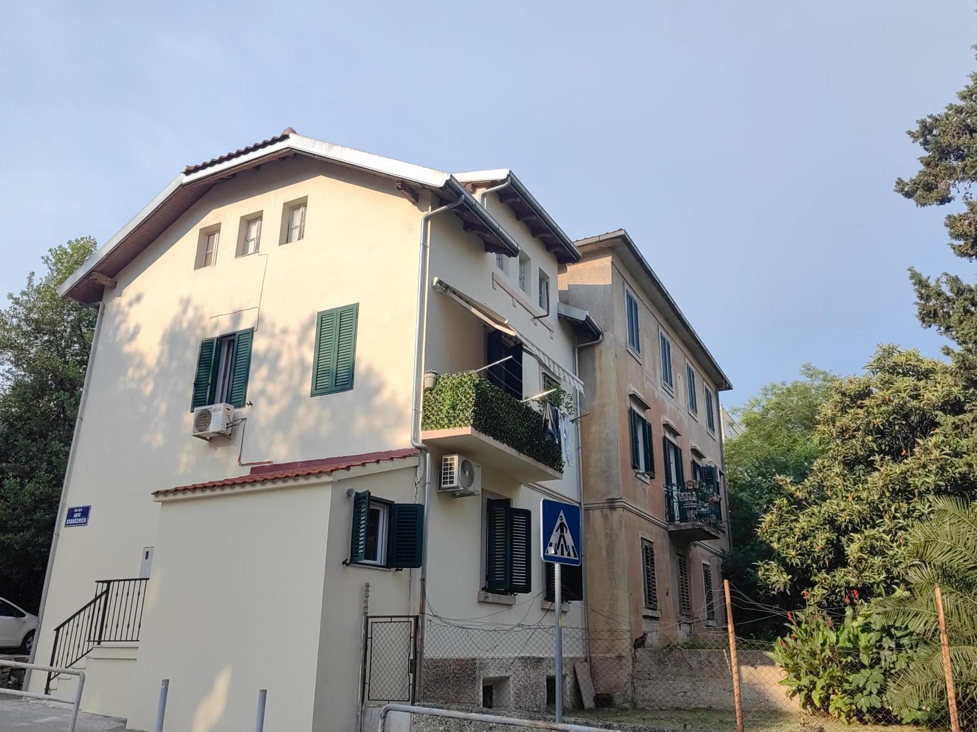 Relax And Enjoy Apartments Spalato Esterno foto
