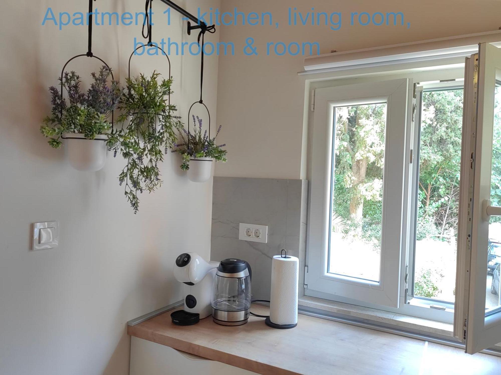 Relax And Enjoy Apartments Spalato Esterno foto